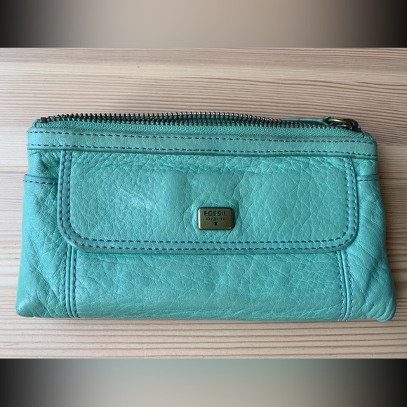 Fossil blue/green clutch/wallet - Picture 1 of 1